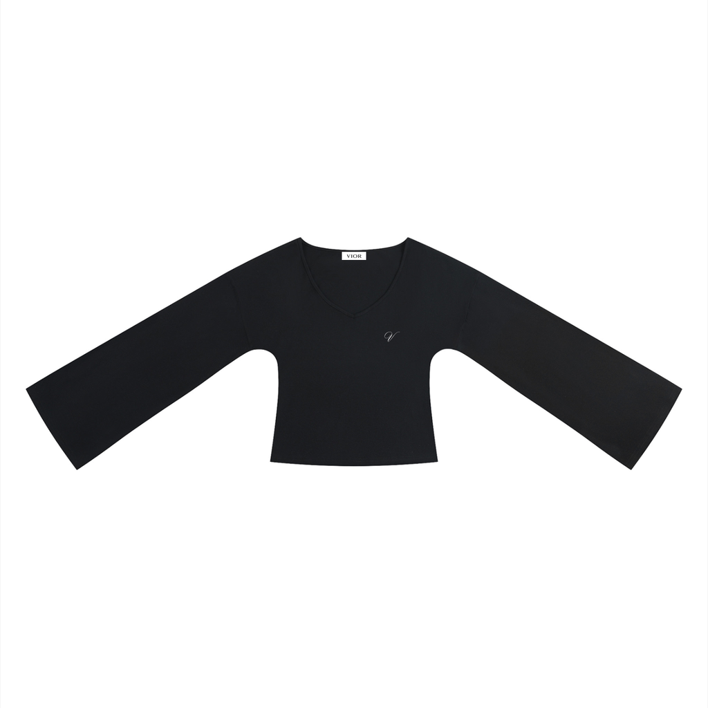 Vior Élan Bell Sleeve Top