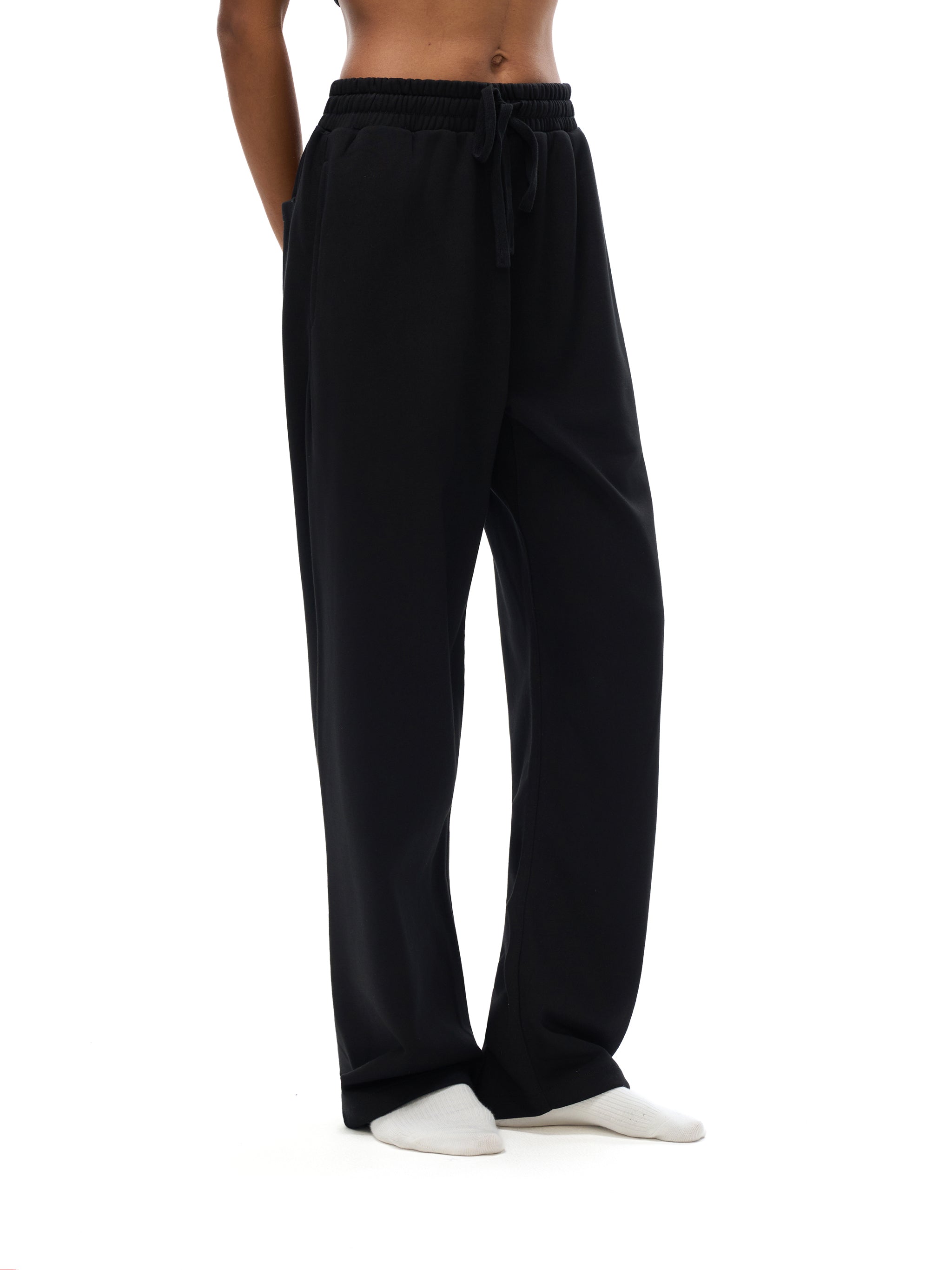 VIOR Essential Straight-Leg Jogger Pants