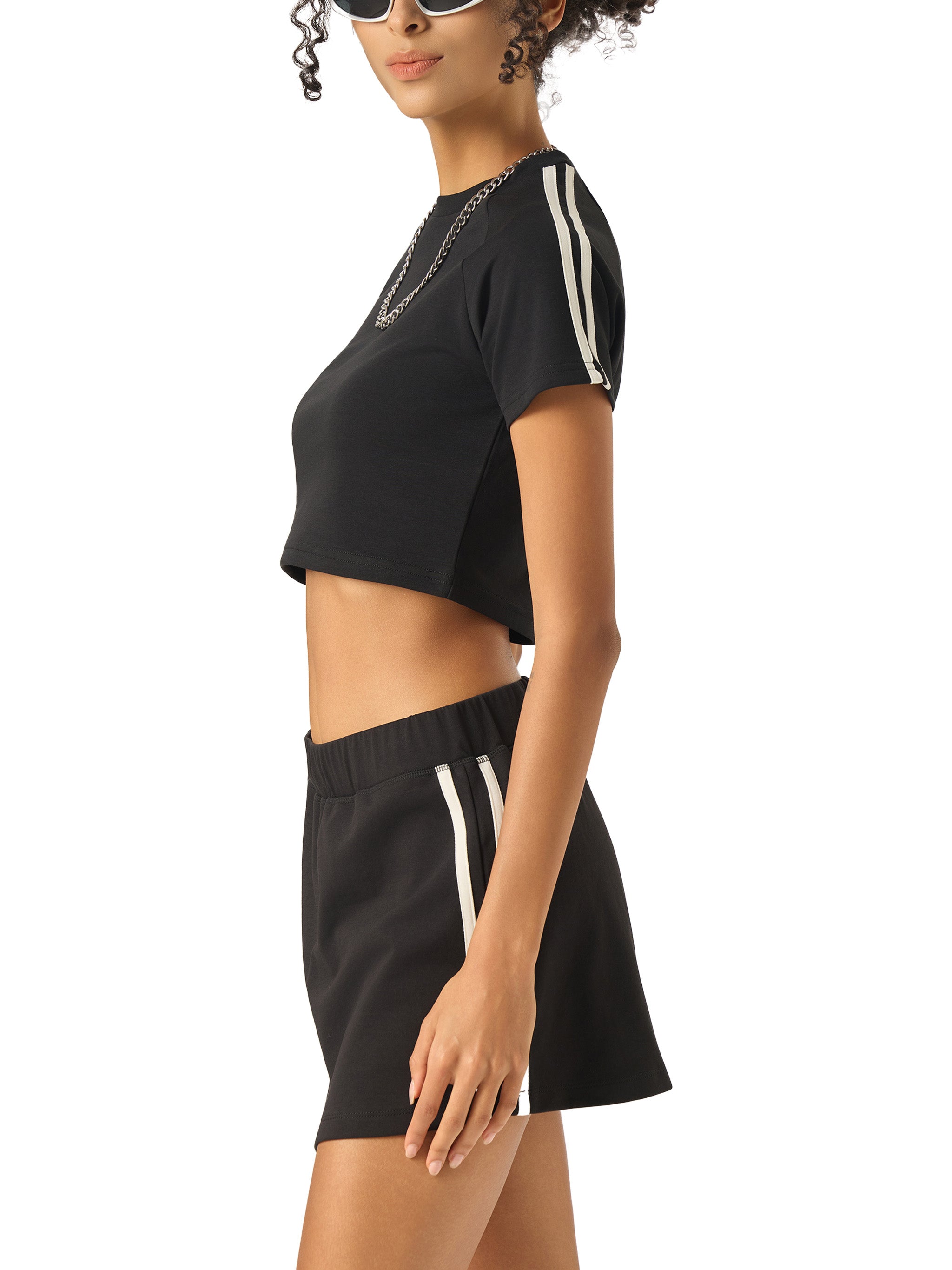 VIOR Performance Taped Crop Top