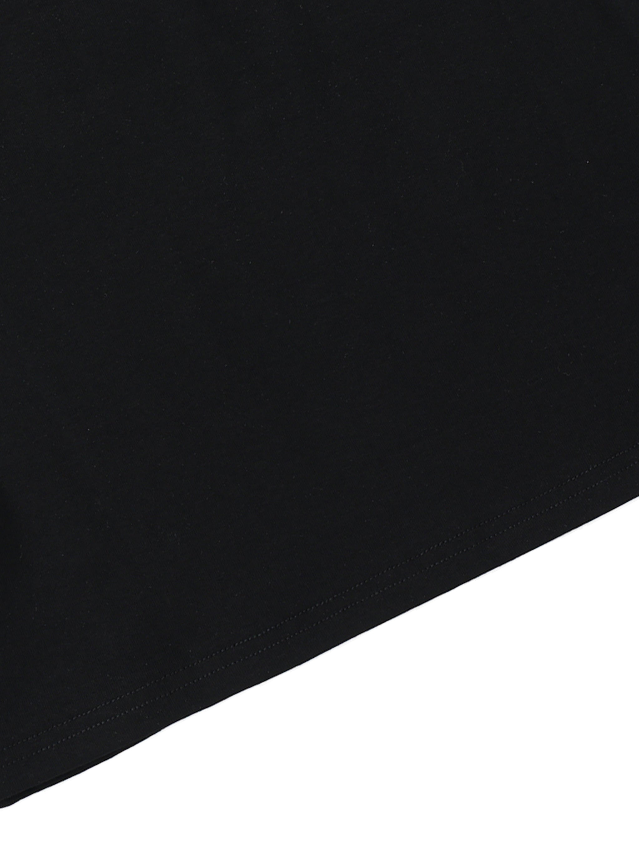 VIOR Essential Black Crop Tee